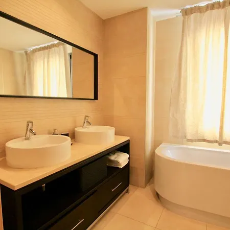 Samara 4 Modern 2br With *