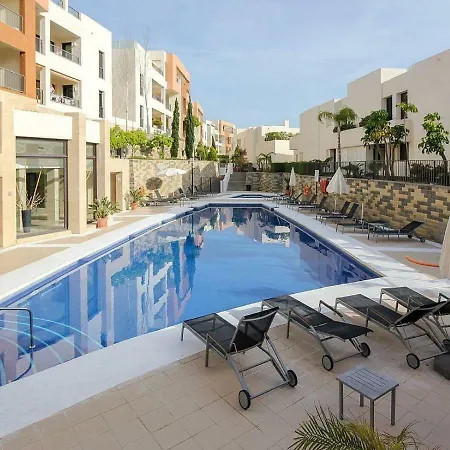 Apartment Samara 4 Modern 2br With