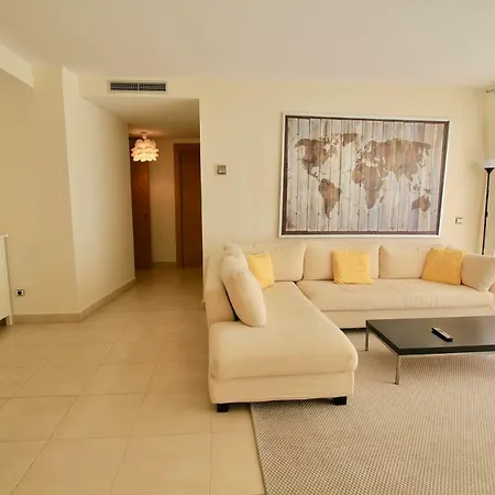 Apartment Samara 4 Modern 2br With *